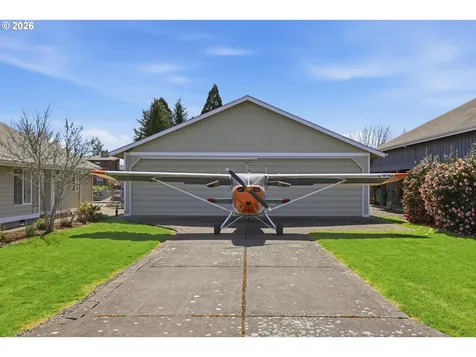 834 Cessna Street Independence OR 97351