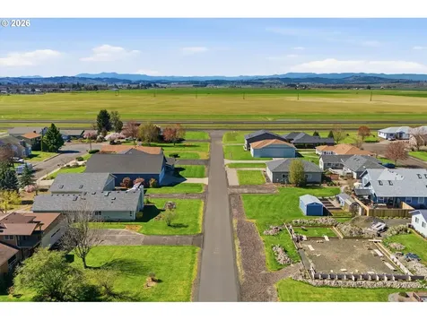 834 Cessna Street Independence OR 97351
