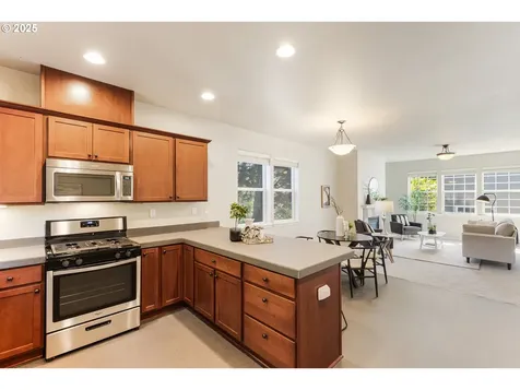 3342 SW Multnomah Boulevard Portland OR 97219
