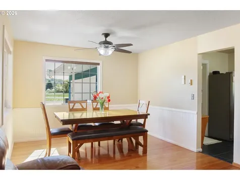 38225 Mount Hope Drive Lebanon OR 97355