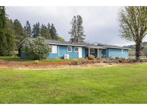 38225 Mount Hope Drive Lebanon OR 97355