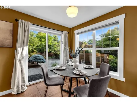 707 E 28th Street Vancouver WA 98663