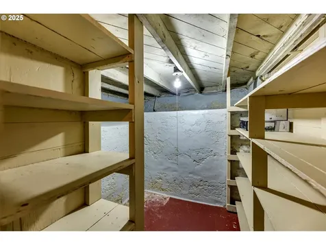 707 E 28th Street Vancouver WA 98663