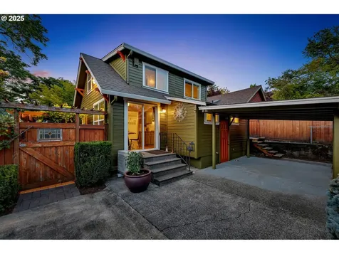 707 E 28th Street Vancouver WA 98663