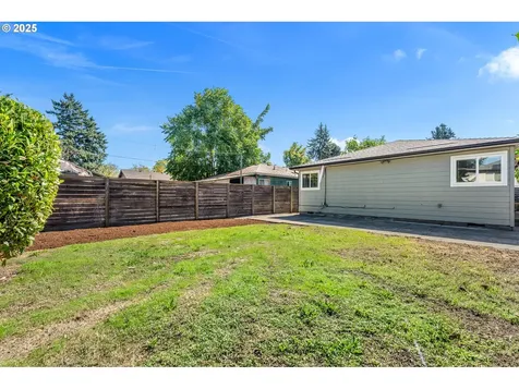 6405 SE Knight Street Portland OR 97206