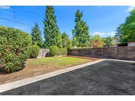 6405 SE Knight Street Portland OR 97206