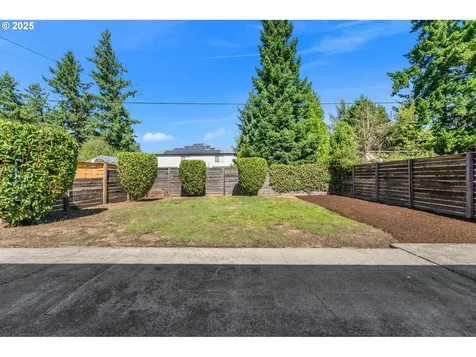 6405 SE Knight Street Portland OR 97206