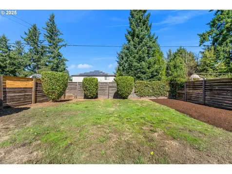 6405 SE Knight Street Portland OR 97206