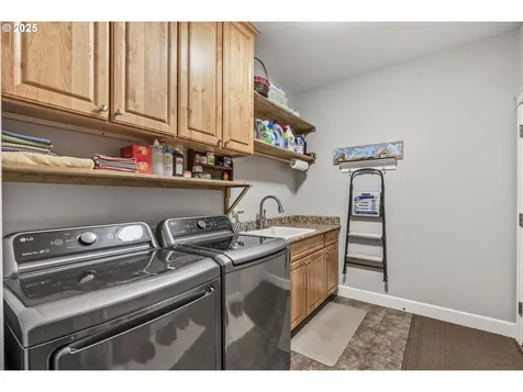 330 Riley Court Toutle WA 98649