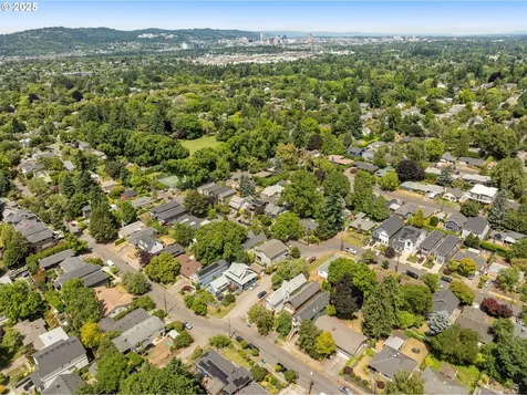 4113 SE Rural Street Portland OR 97202