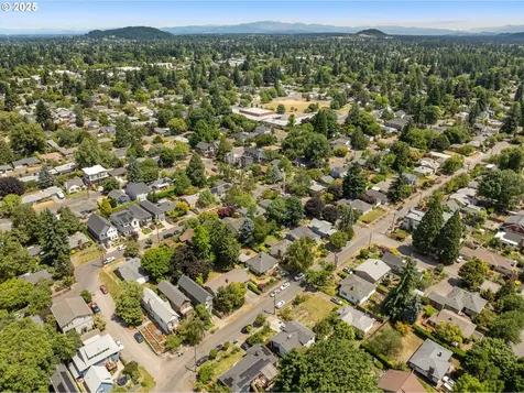 4113 SE Rural Street Portland OR 97202