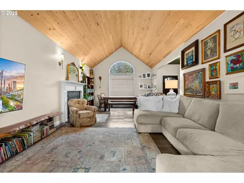 1842 Rose Hedge Court Vernonia OR 97064