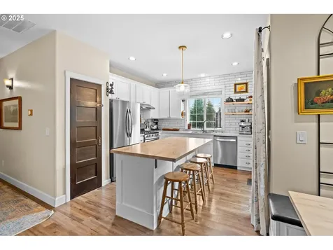 1842 Rose Hedge Court Vernonia OR 97064