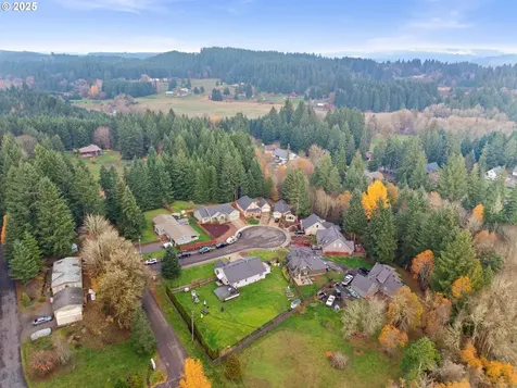 1842 Rose Hedge Court Vernonia OR 97064