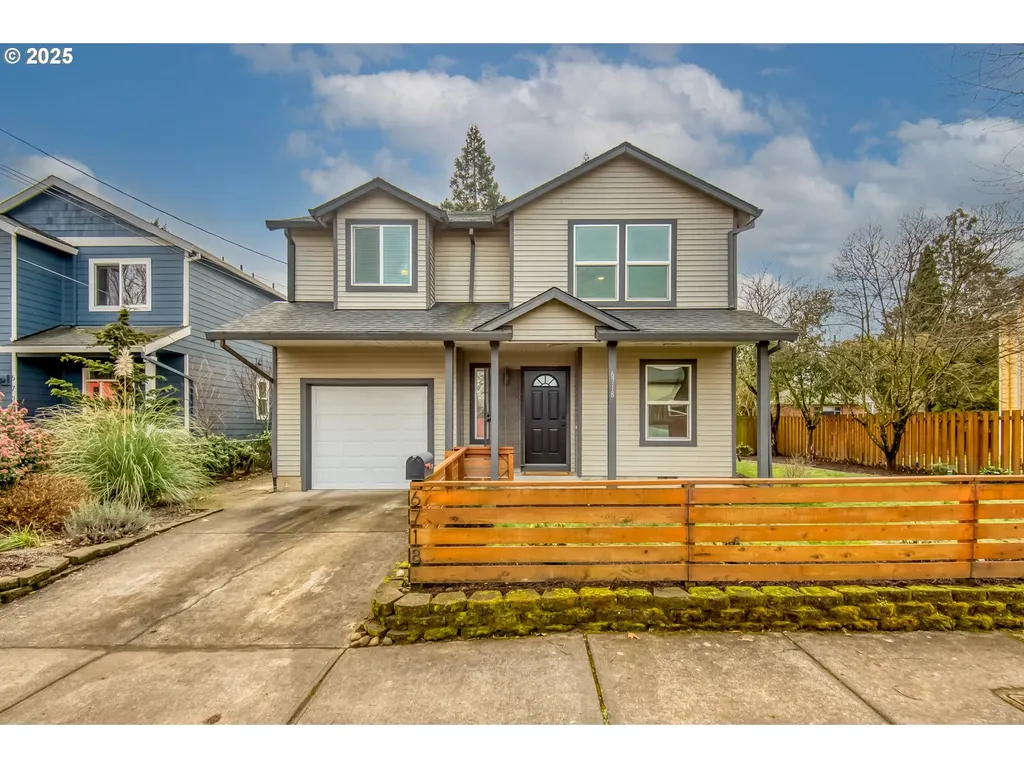 6718 SE Henry Street Portland OR 97206