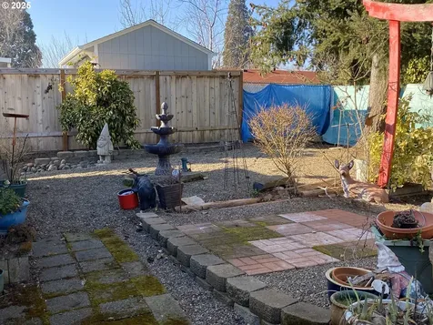 4545 Satter Drive NE Salem OR 97305