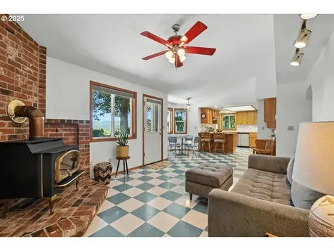 14900 NE 399th Street Amboy WA 98601