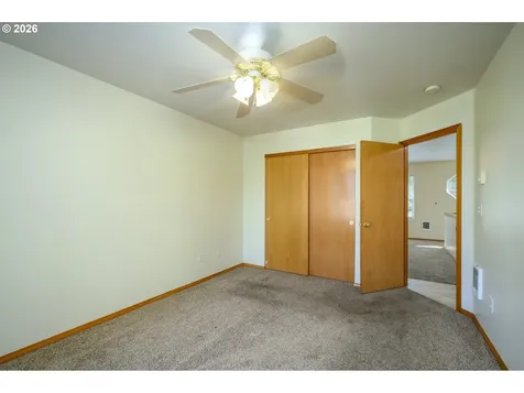 1411 NE Logan Street Mcminnville OR 97128