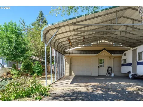 1411 NE Logan Street Mcminnville OR 97128