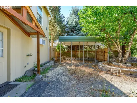 1411 NE Logan Street Mcminnville OR 97128