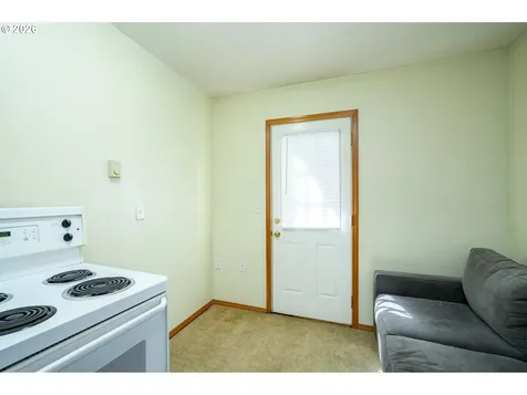 1411 NE Logan Street Mcminnville OR 97128