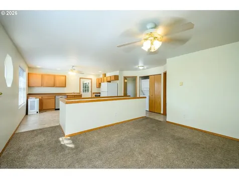 1411 NE Logan Street Mcminnville OR 97128