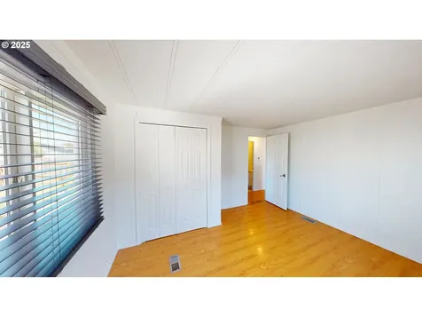 15889 Sunset Strip Brookings OR 97415