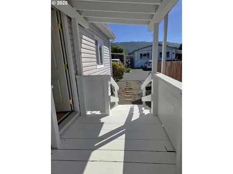 15889 Sunset Strip Brookings OR 97415
