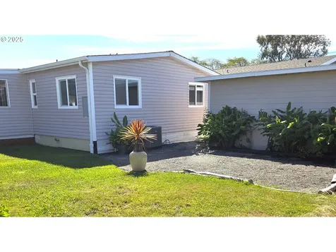 15889 Sunset Strip Brookings OR 97415