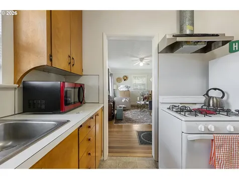 1810 N Mcclellan Street Portland OR 97217