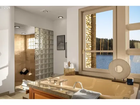 3012 Lakeview Boulevard Lake Oswego OR 97035