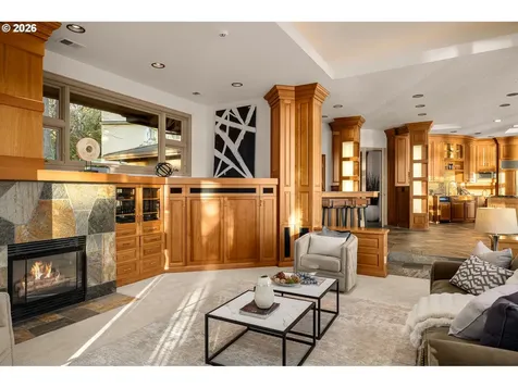 3012 Lakeview Boulevard Lake Oswego OR 97035