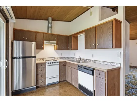 2778 20th Street Springfield OR 97477
