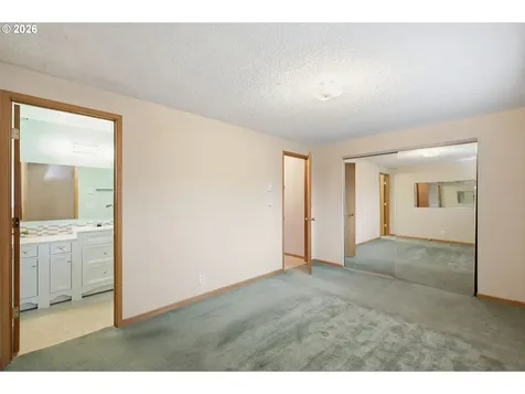 2778 20th Street Springfield OR 97477