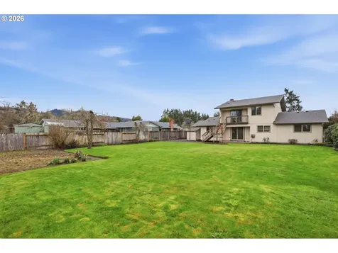 2778 20th Street Springfield OR 97477