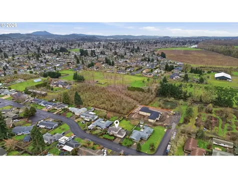 2778 20th Street Springfield OR 97477