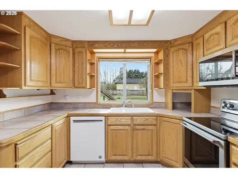 2778 20th Street Springfield OR 97477