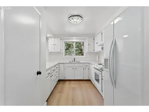 9851 SE King Way Happy Valley OR 97086