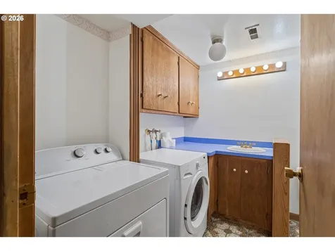 9851 SE King Way Happy Valley OR 97086