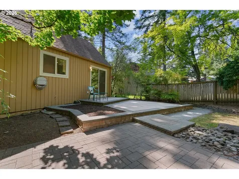 9851 SE King Way Happy Valley OR 97086