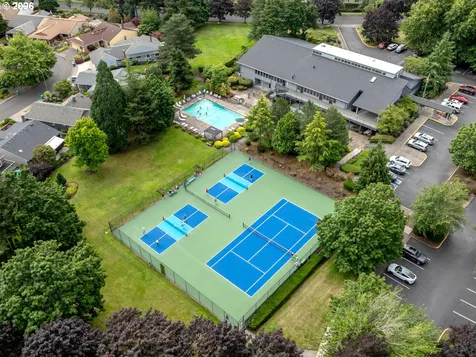 14859 NE Sacramento Street Portland OR 97230