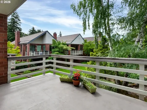 14859 NE Sacramento Street Portland OR 97230