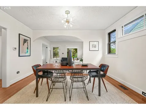 2942 NE 34th Avenue Portland OR 97212