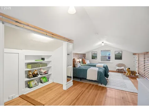 2942 NE 34th Avenue Portland OR 97212