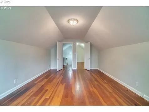 3921 SE Boise Street Portland OR 97202