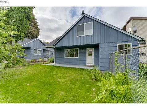3921 SE Boise Street Portland OR 97202