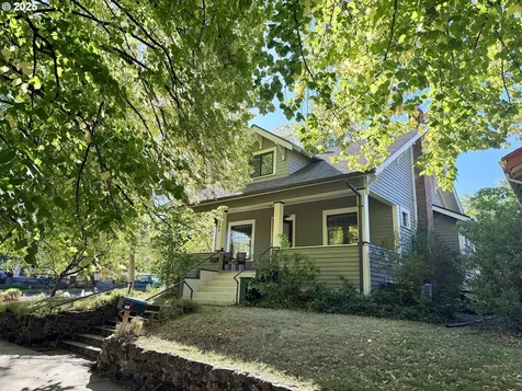 1702 Cedar Street La Grande OR 97850
