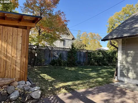 1702 Cedar Street La Grande OR 97850