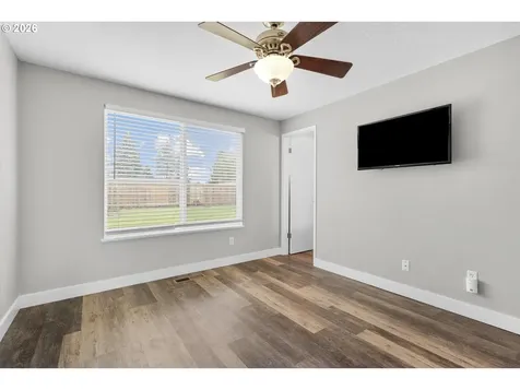 17570 NW Park View Boulevard Portland OR 97229