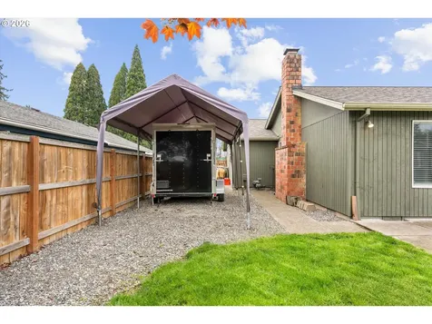 17570 NW Park View Boulevard Portland OR 97229